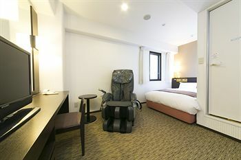 Hotel Nishitetsu Inn Shinsaibashi