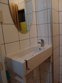 Hostal Peace House Sachi