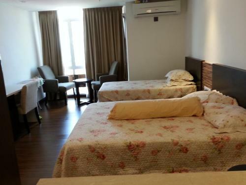 Hostal Best Studio Guest House
