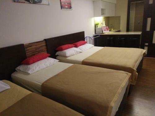 Hostal Best Studio Guest House