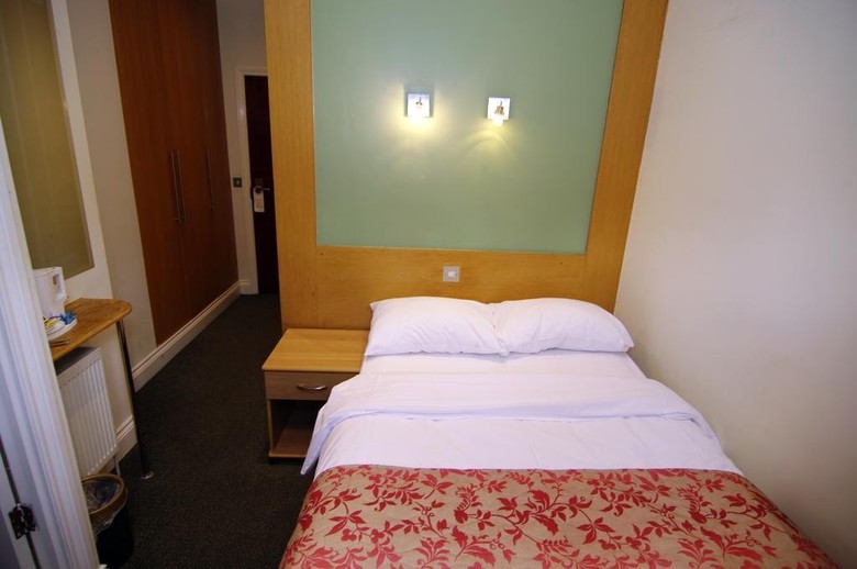 Westbury Hotel