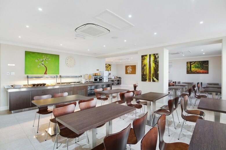 Hotel Bayswater Inn