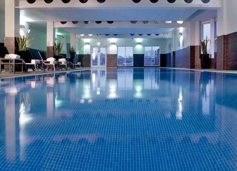 Macdonald Old England Hotel & Spa
