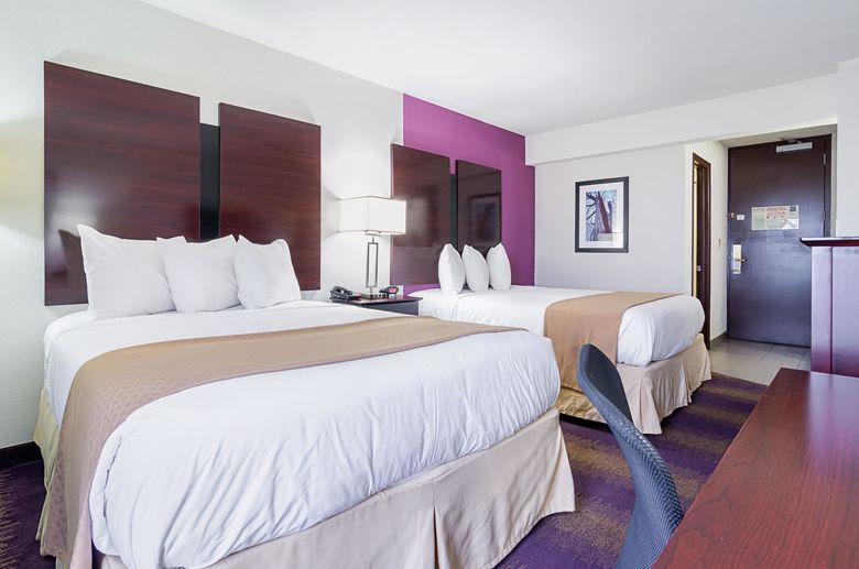 Hotel Quality Inn West End