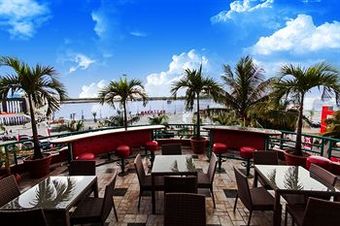 Hotel Aryaduta Makassar
