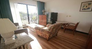 Hotel Best Western Plus Makassar Beach