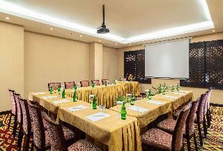 Hotel Best Western Plus Makassar Beach