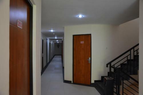 Hostal Lariss Guest House