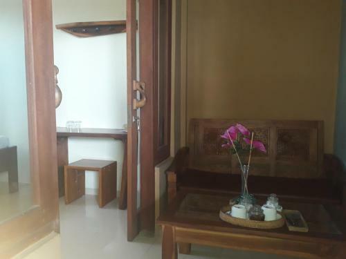 Hostal Adi House Homestay