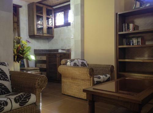 Bed & Breakfast Murni's Houses