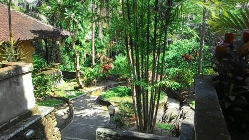 Hostal Sari Wangi Cottage