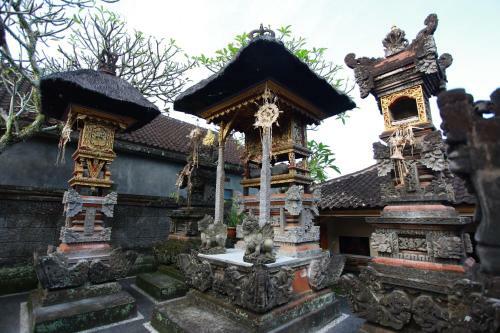 Hostal Artha Sari Bungalow