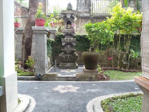 Hostal Mandia Bungalows