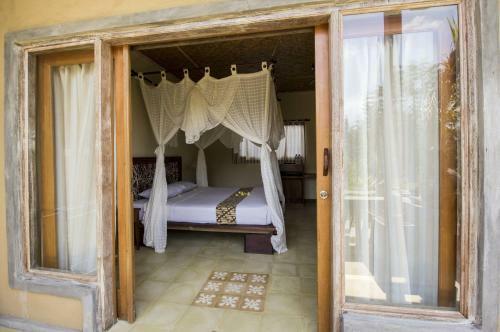 Hostal Ujung Ubud Guesthouse