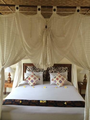 Hostal Ujung Ubud Guesthouse