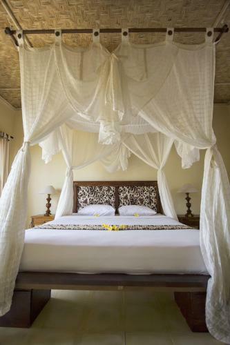 Hostal Ujung Ubud Guesthouse