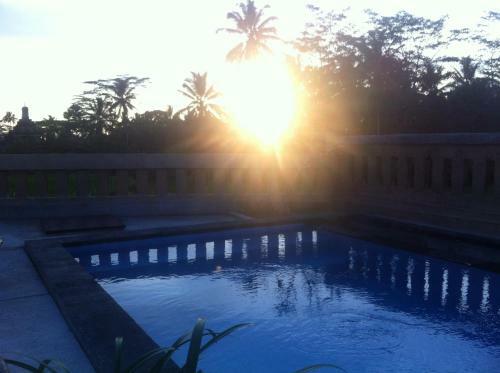 Hostal Ujung Ubud Guesthouse