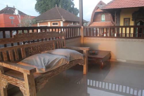 Cantik Homestay
