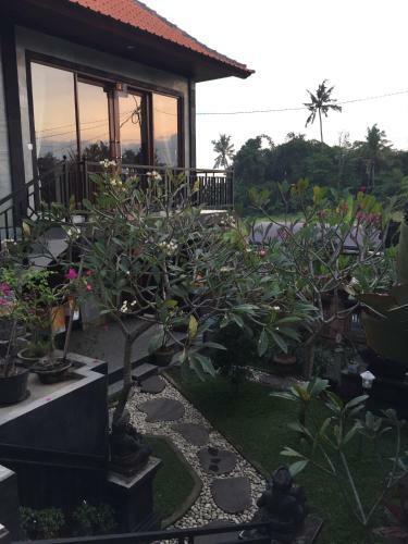 Kamol House