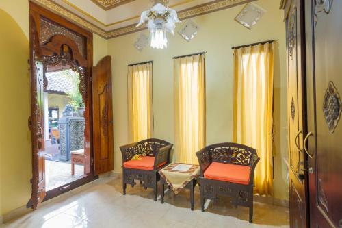 Bed & Breakfast Inten House