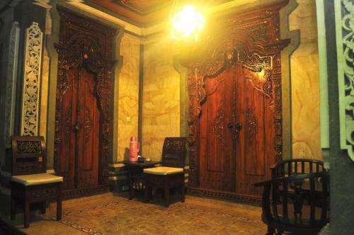 Bed & Breakfast Inten House