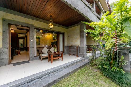 Hotel De Munut Balinese Resort