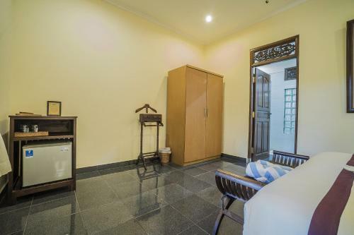 Hostal Nyoman Sandi Guest House
