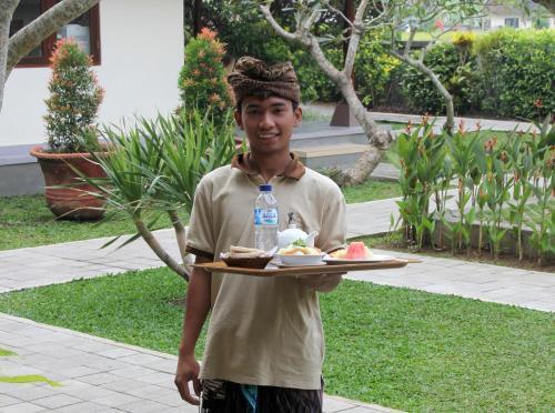 Hostal Nyoman Sandi Guest House