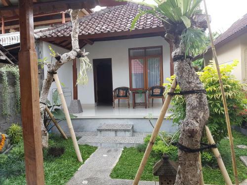 Hostal Ubud 2 Bungalows