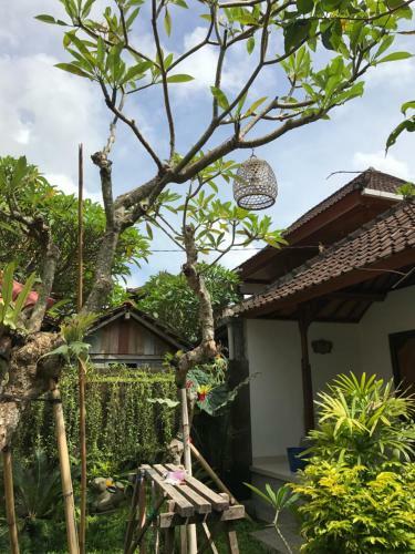 Hostal Ubud 2 Bungalows