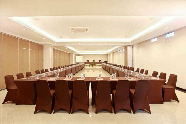 Grage Ramayana Hotel