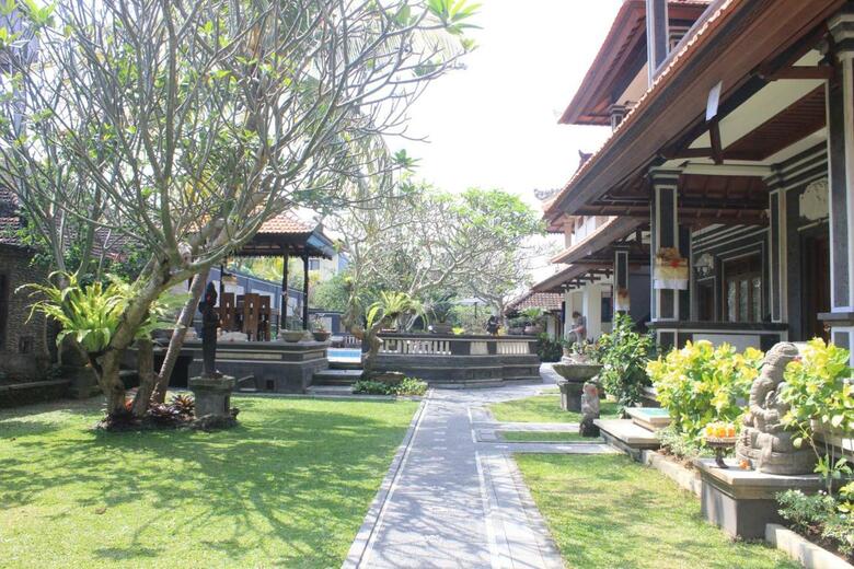 Hotel Sagitarius Inn