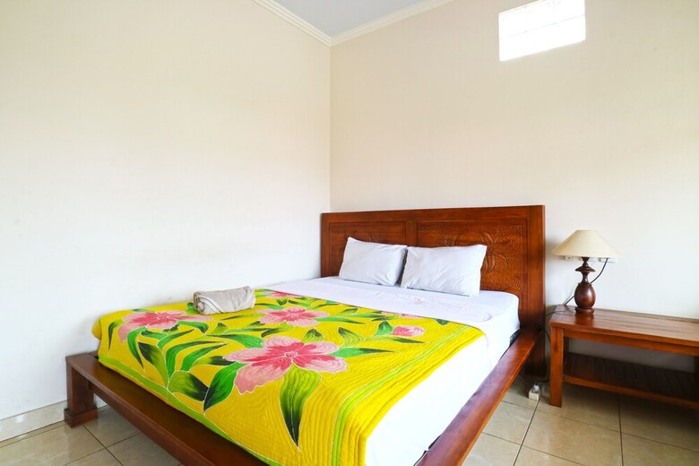 Hostal Puji Bungalow