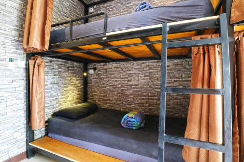 Hostal Puji Bungalow