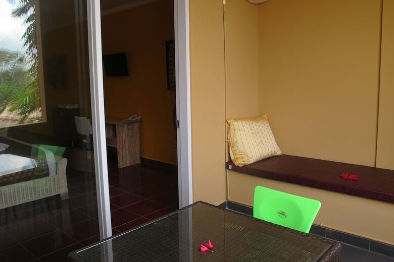 Hotel Tanah Merah Resort & Gallery