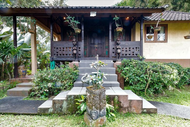 Hotel Tanah Merah Resort & Gallery