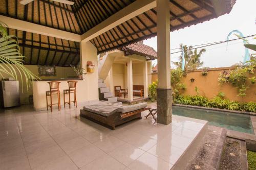 Jagi Villa