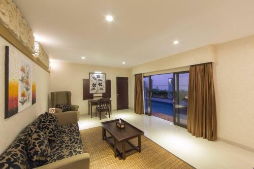 Flamingo Dewata Pool Villa Uluwatu