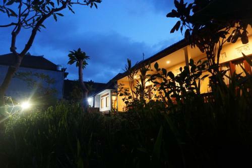 Hostal Sila Urip Guest House