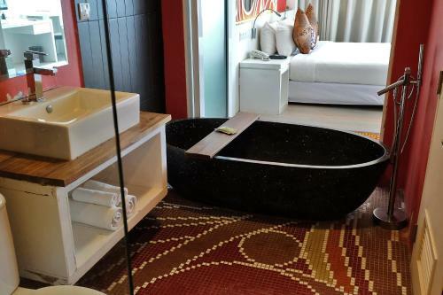 Batik Boutique Hotel