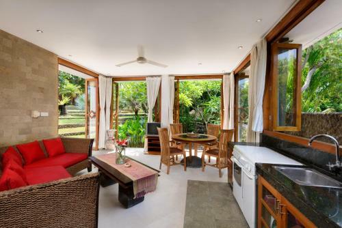 Canang Sari Villas