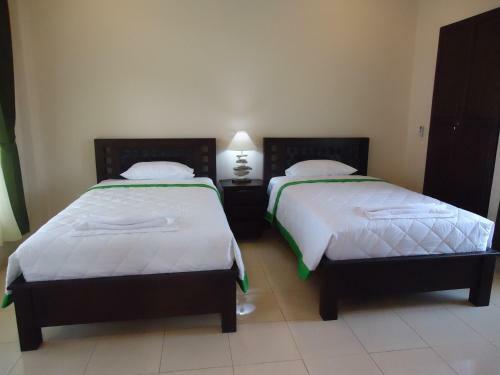 Hostal Brata Inn