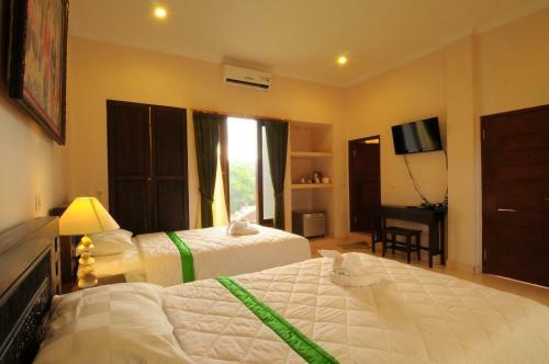 Hostal Brata Inn