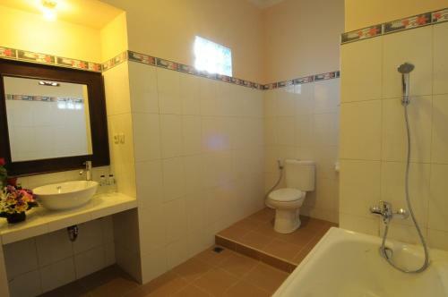 Hostal Brata Inn