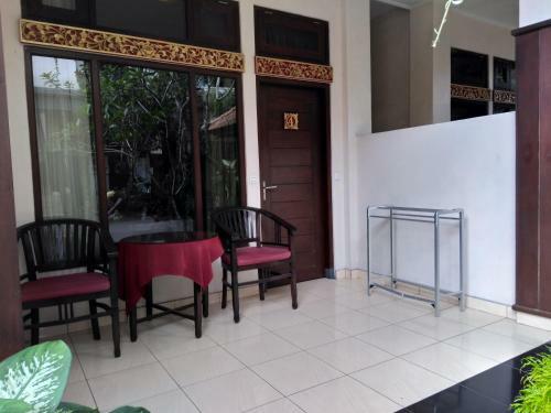 Hostal Brata Inn