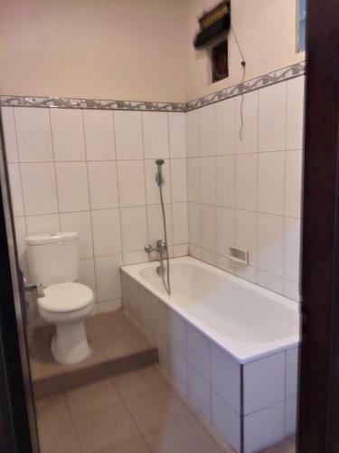Hostal Brata Inn