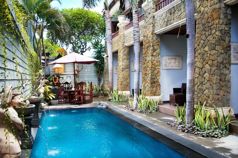 Hostal Puri Sindhu Mertha Guest House