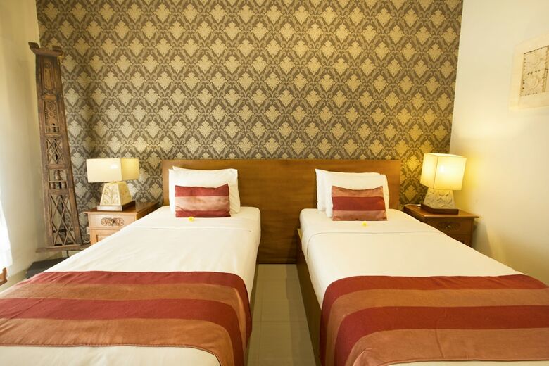 Hostal Puri Sindhu Mertha Guest House