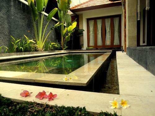Villa Jayastuti House