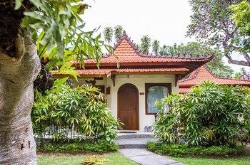 Besakih Beach Hotel